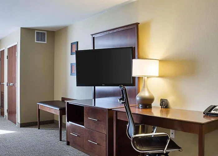 Hotel Comfort Medical Center
